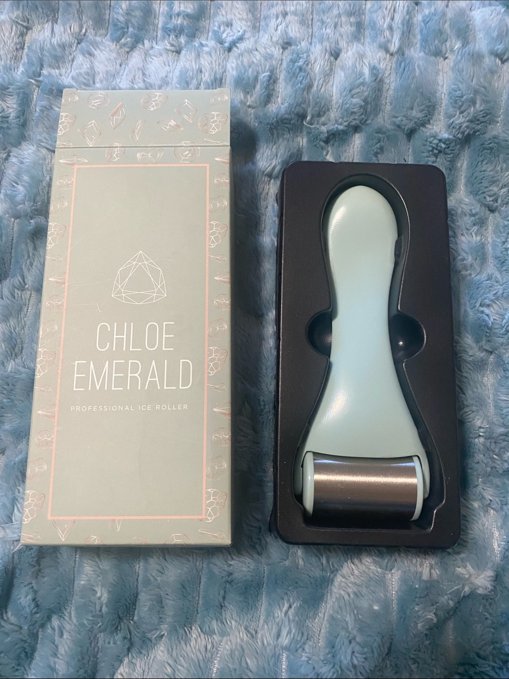 Chloe Emerald Professional Ice Roller - Mint Blue/Green